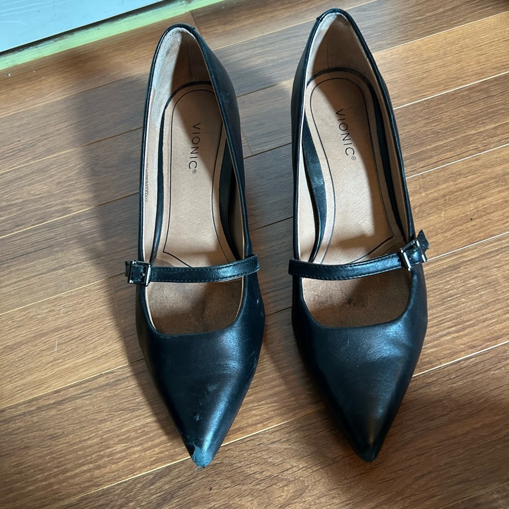 Vionic Kitten Heel Minnie Mary Jane 7.5 black